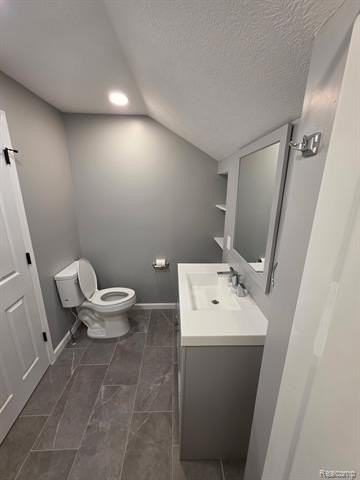 424 W Henry St - Photo 3 of 17