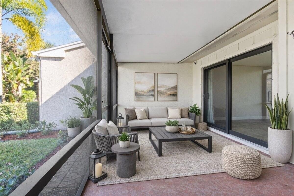 1626 Sw Crossing Cir - Photo 6 of 24