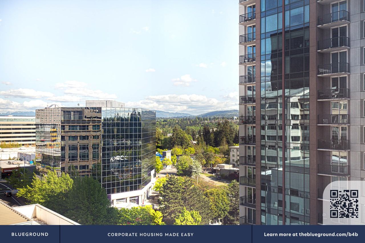 288 106th Avenue Northeast - Photo 5 of 38