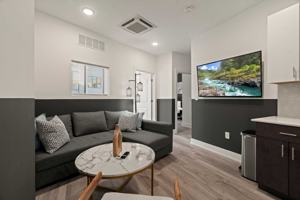 featured image of 1214 N American St