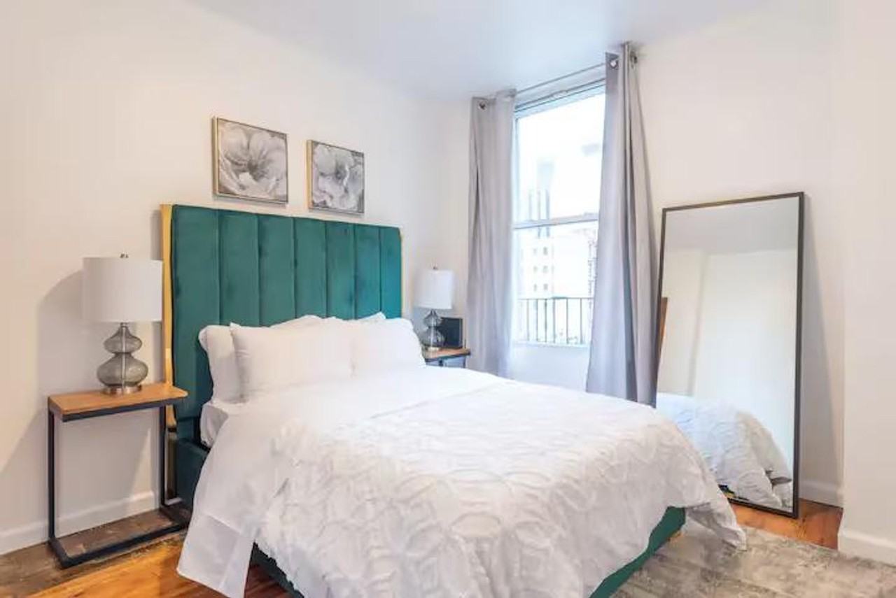 451 9th Ave #1323970P - Photo 2 of 21