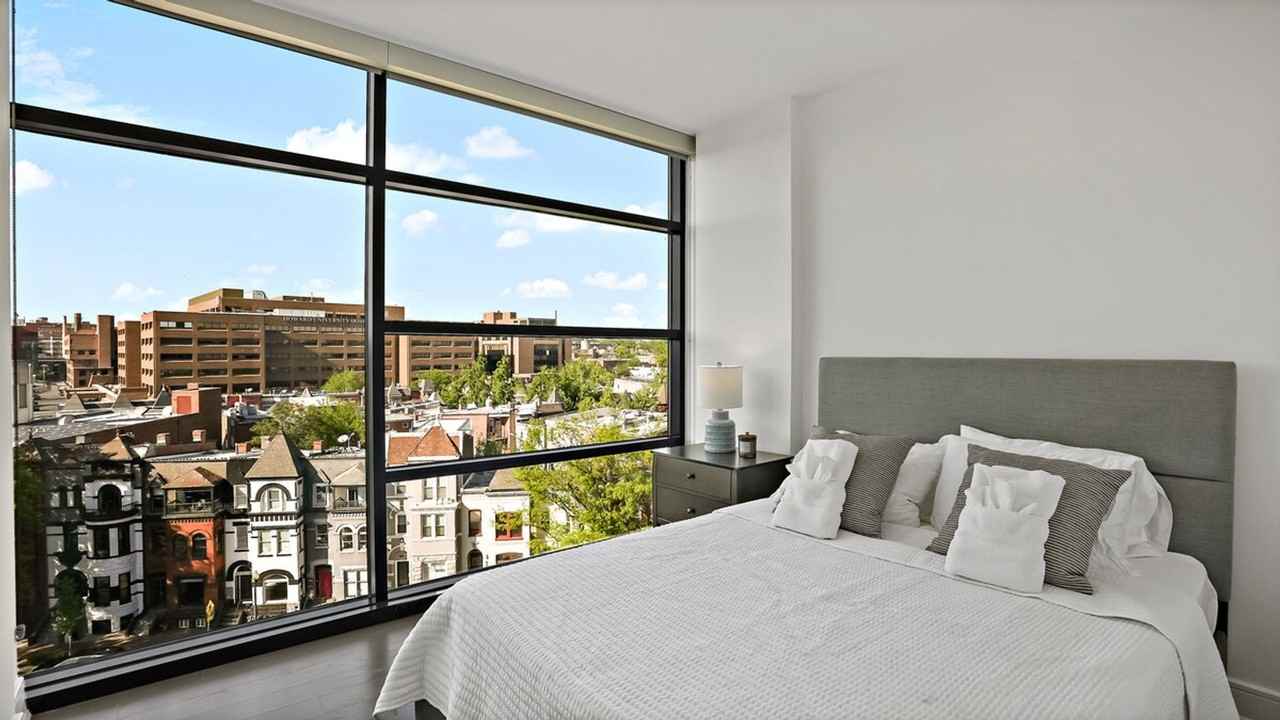 1901 6th St Nw #1395465P - Photo 2 of 38