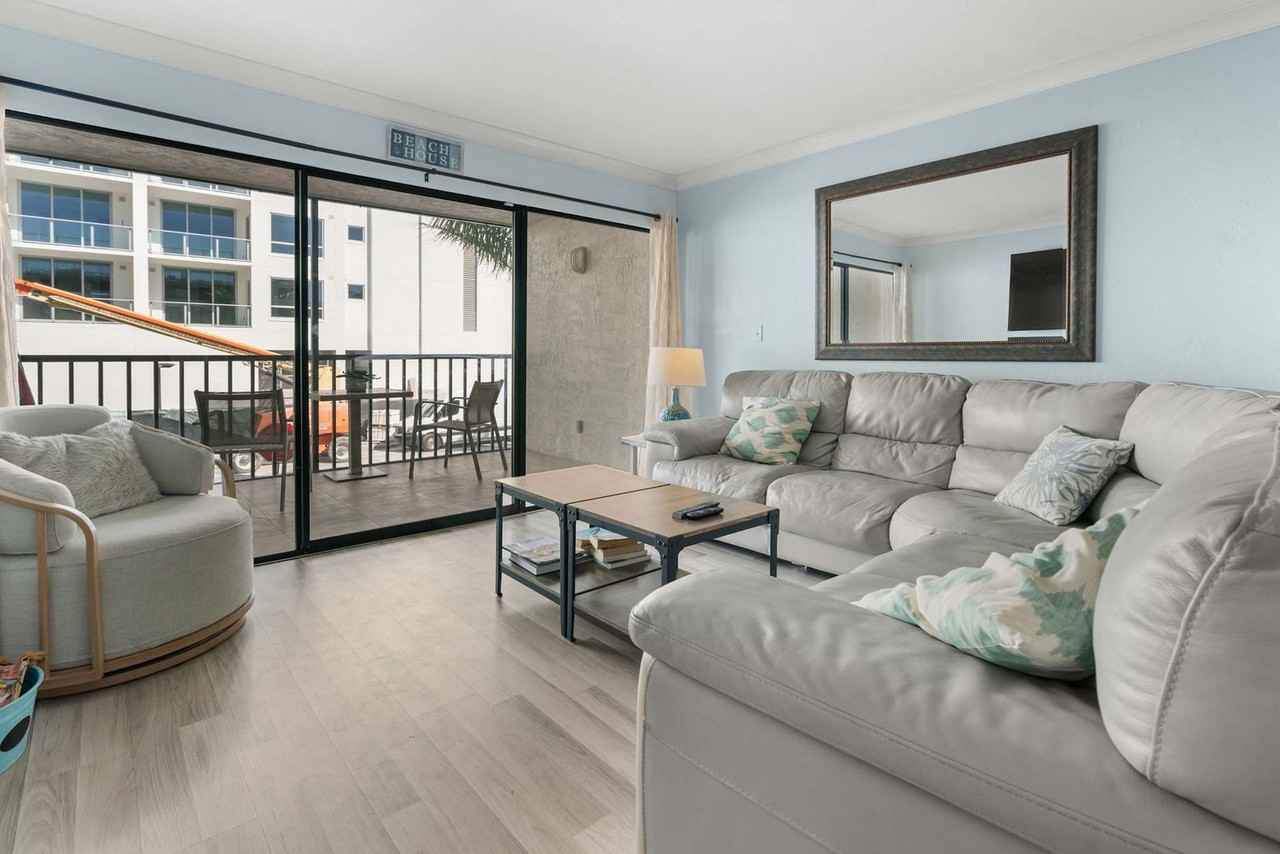 260 Southbay Dr #1226374P - Photo 3 of 18