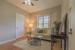 839 Dunlop Ave - Photo 1 of 1