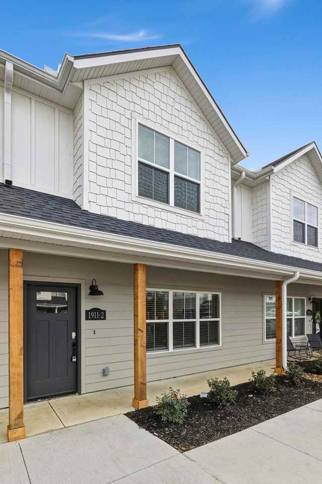 1935 S Garland Ave #1338736P - Photo 6 of 26