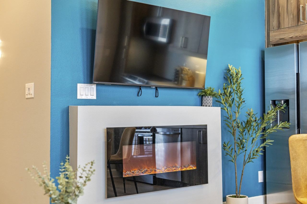 1812 Hickory St #1383539P - Photo 7 of 50