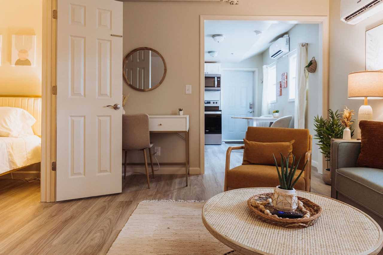 308 Lamont St #1397959P - Photo 4 of 26