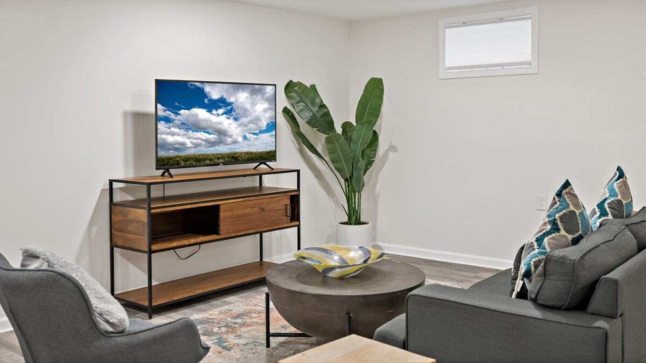 135 69th St #1395376P - Photo 3 of 39