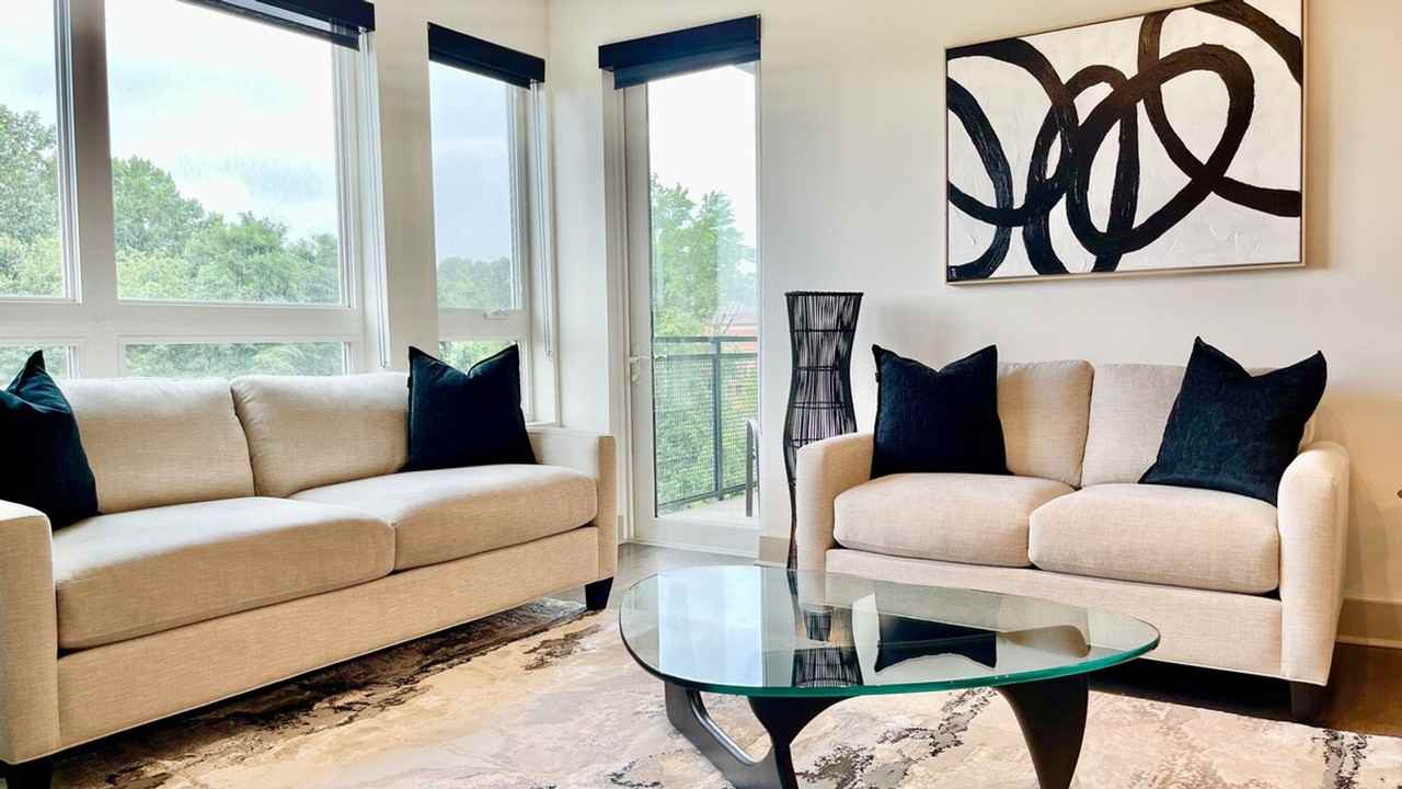 7480 Carriage Hills Dr #1395446P - Photo 3 of 37