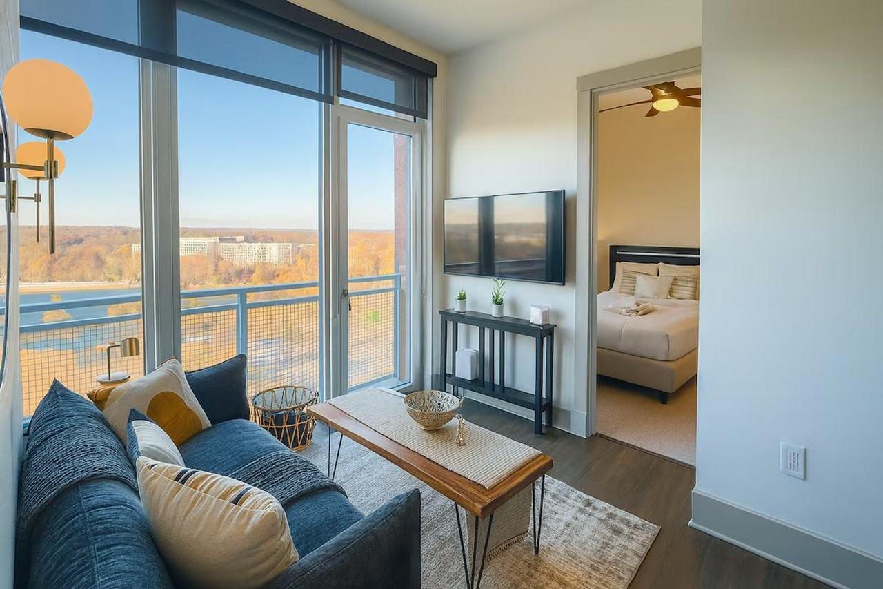 1616 Anderson Rd #1395379P - Photo 4 of 37