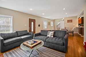 featured image of 808 W Broad St