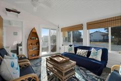 415 Sound Ave - Photo 1 of 1