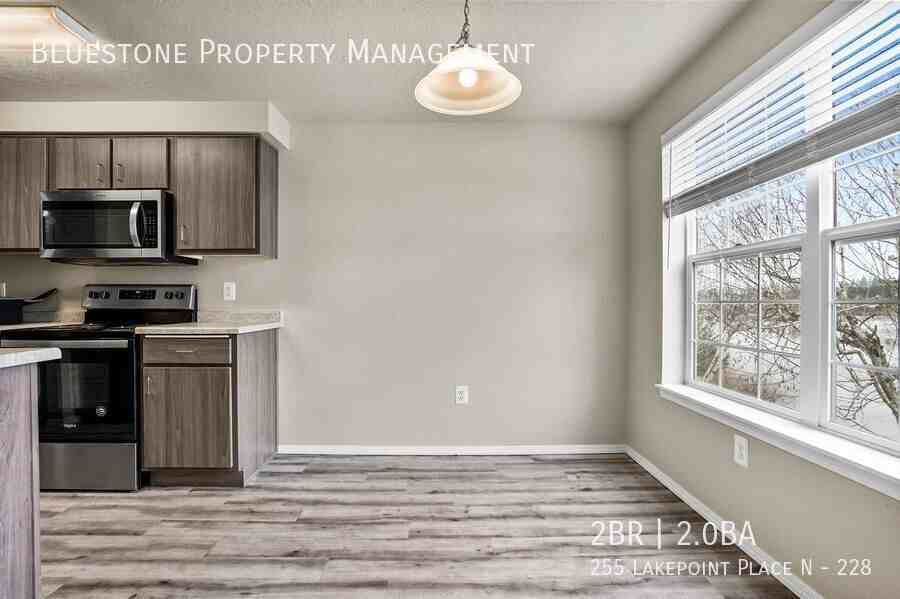 255 Lakepoint Pl N #228 - Photo 7 of 50