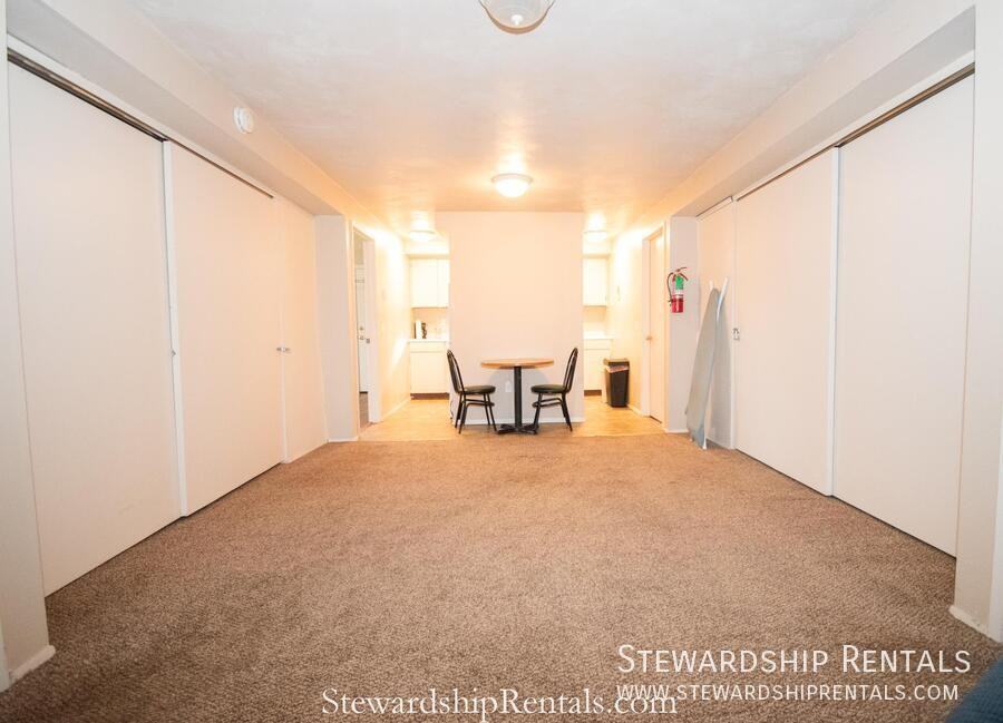 528 Tyler St #14 - Photo 7 of 11