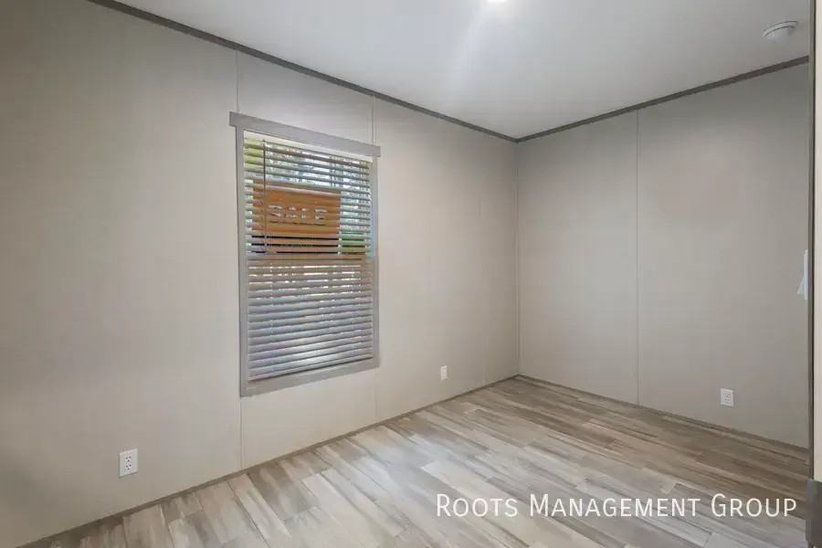 1966 Boxwood Ln #1966 - Photo 6 of 15