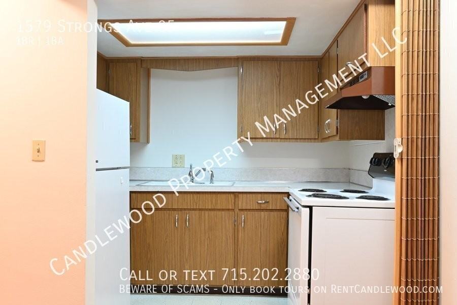 1579 Strongs Ave - Photo 6 of 19