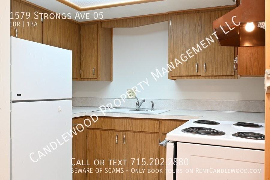 1579 Strongs Ave - Photo 7 of 19