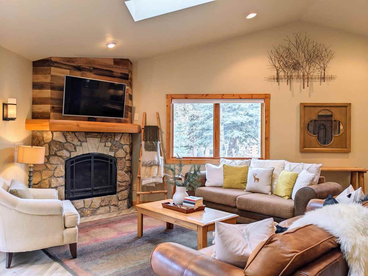 32114 Upper Bear Creek Road Guest House #32114- G - - Photo 2 of 50