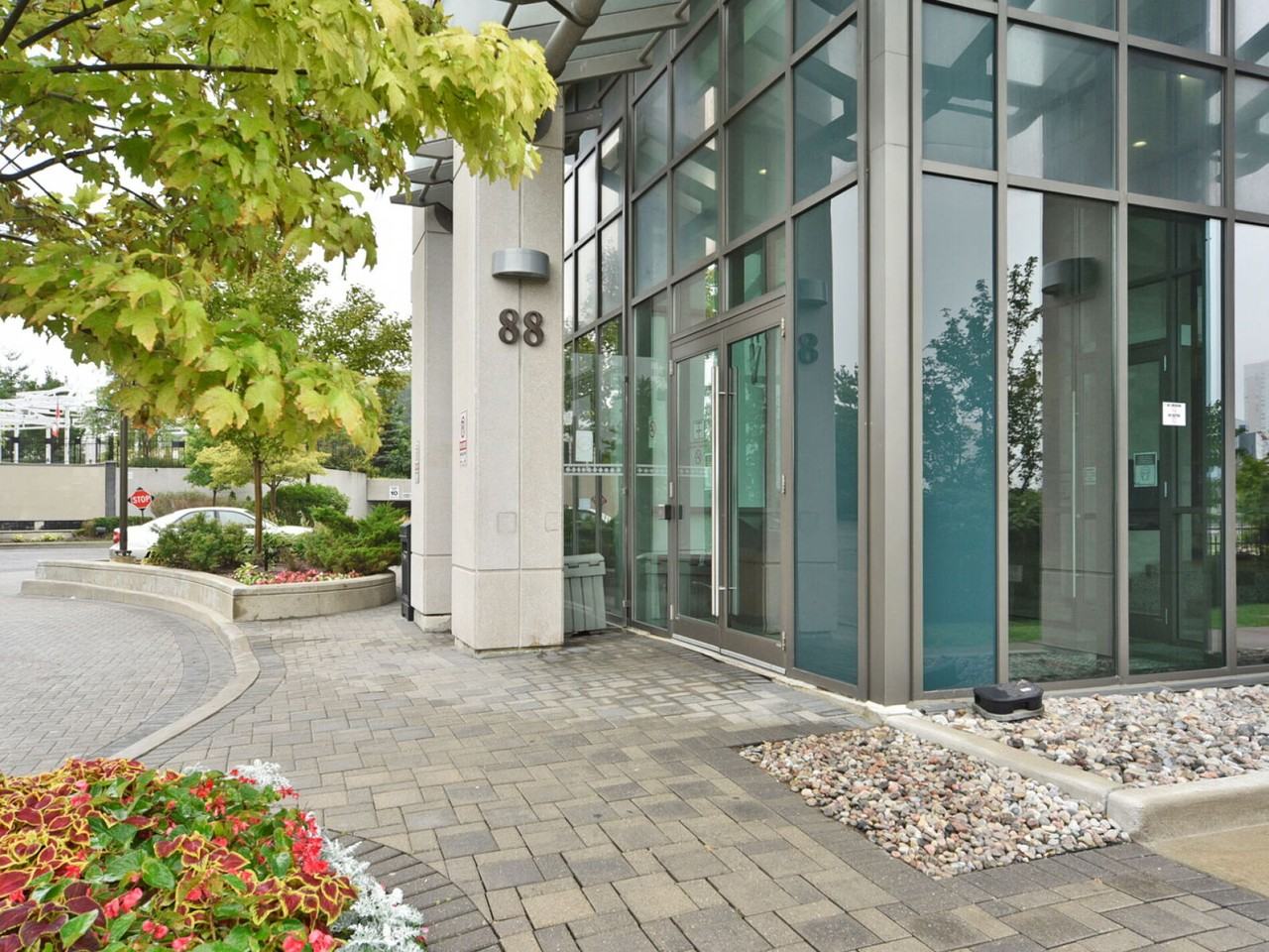 88 Grangeway Avenue #1007 - Photo 3 of 25