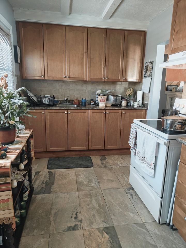 Bayview Ave & Crosby Ave - Photo 3 of 8