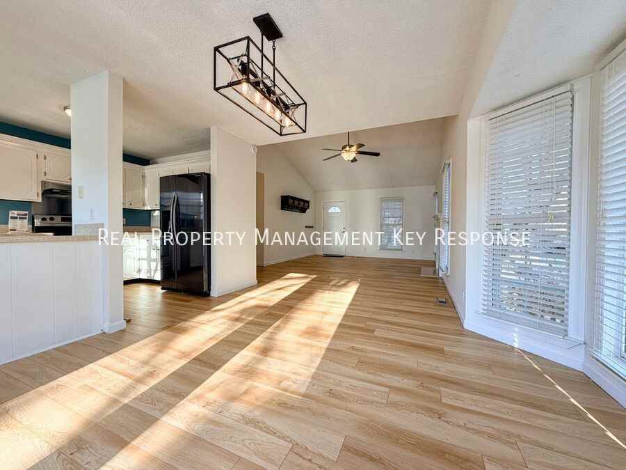 108 White Oak Ct - Photo 4 of 24