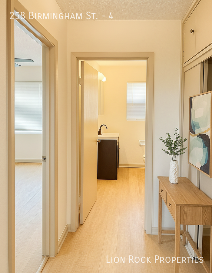 258 Birmingham St #4 - Photo 3 of 12