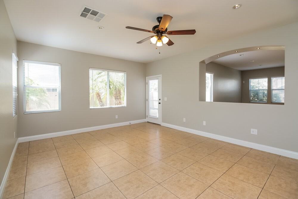 2027 S 87th Pl - Photo 3 of 16