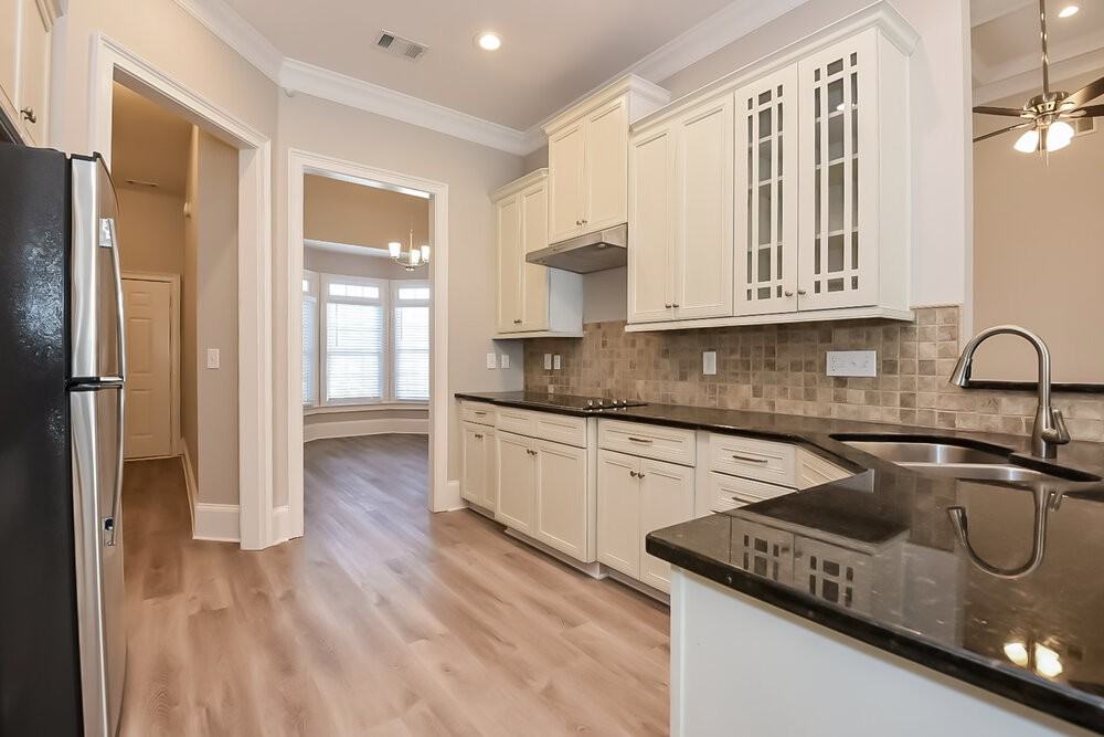 4654 Jefferson Ridge Way - Photo 6 of 17