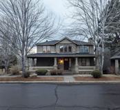 319 Northwest Flagline Drive - Photo 1 of 1