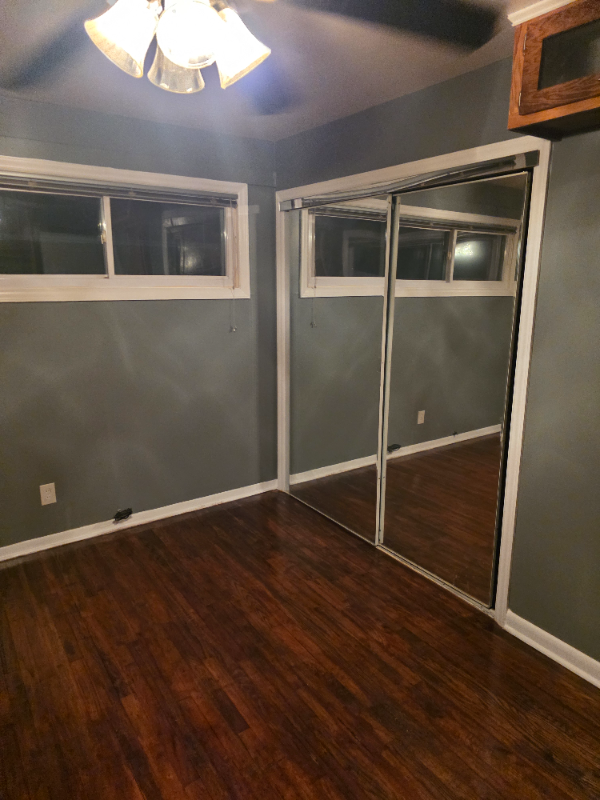 528 Camrose Dr - Photo 4 of 11