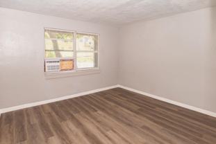 1009 9th St - Photo 1 of 1