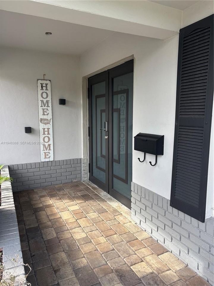 7261 Nw 6th Ct #7261 - Photo 3 of 15