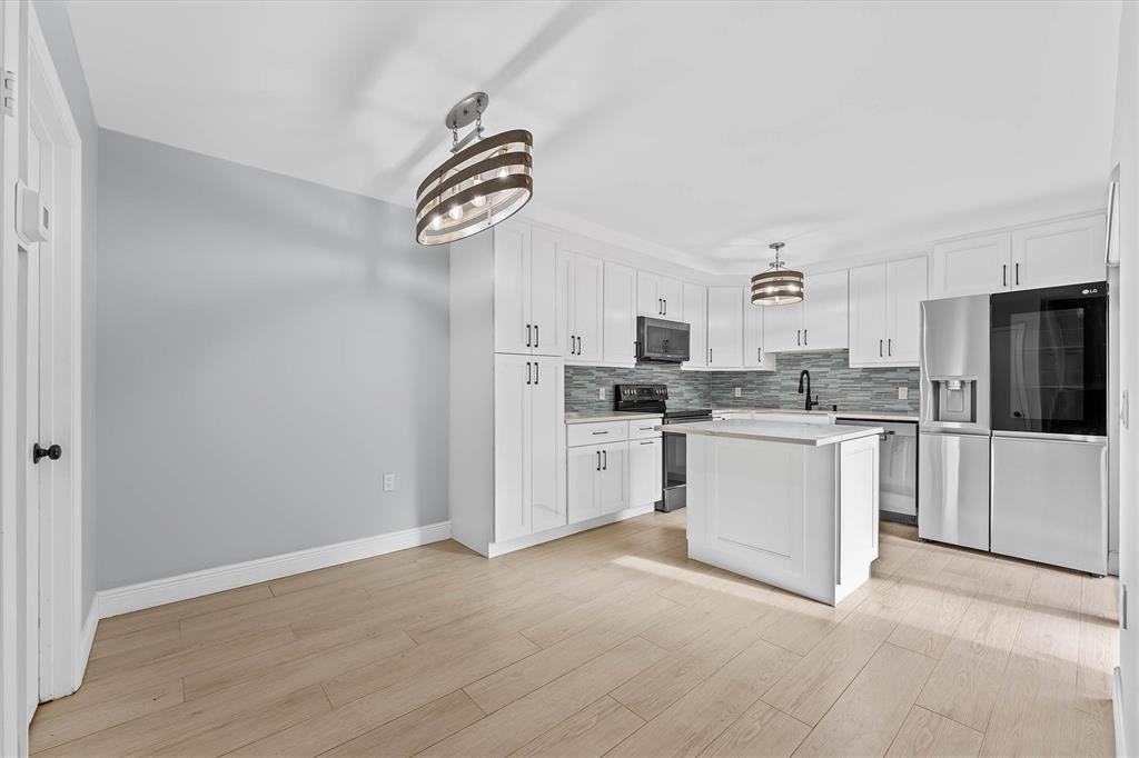 9156 Sw 23rd St #9156D - Photo 3 of 35