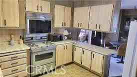 39027 Moronga Canyon Dr #39027 - Photo 6 of 13