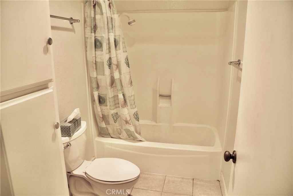 23732 Hillhurst Dr #23732-30 - Photo 5 of 10