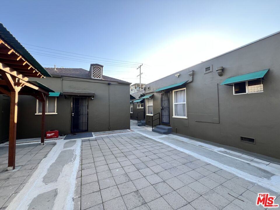 1436 E 4th St #1436C - Photo 2 of 15