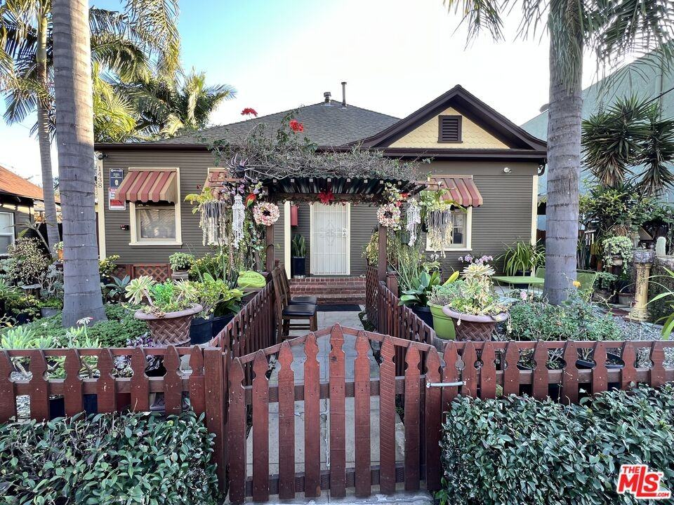 1436 E 4th St #1436C - Photo 6 of 15