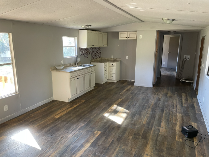 35 Fountain Cir - Photo 3 of 19