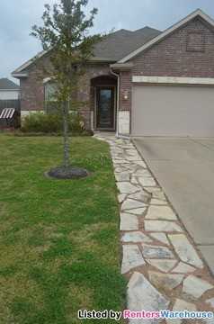 7403 Northfork Dr - Photo 2 of 17