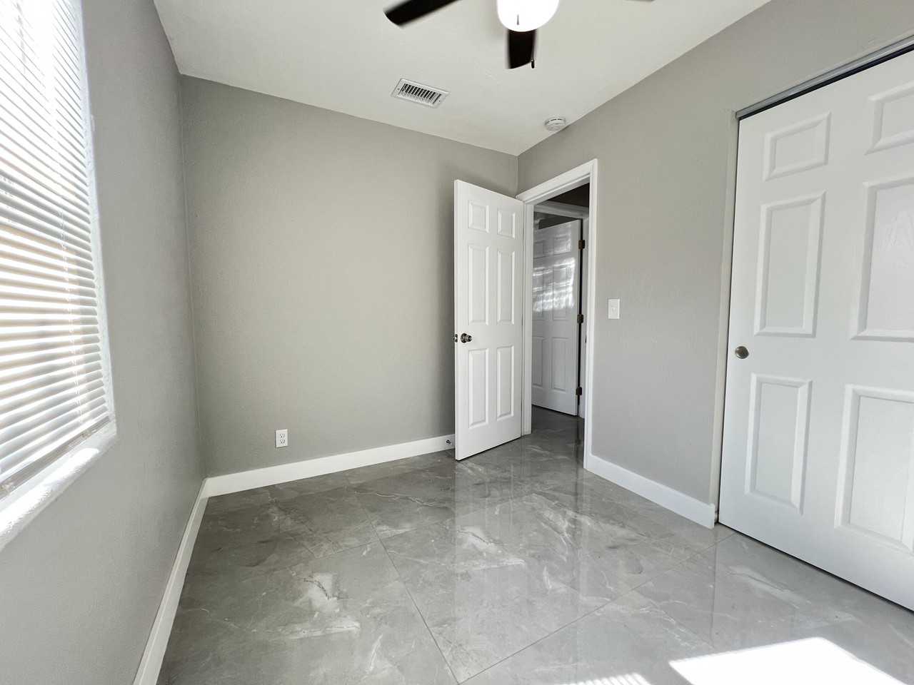 3380 E Atlantic Dr #3380 - Photo 2 of 15