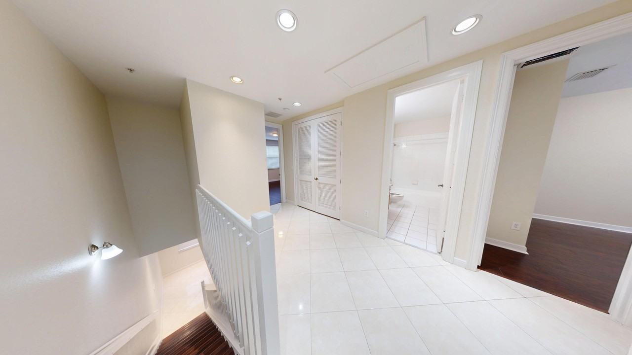 690 Amador Ln #690-3 - Photo 7 of 34