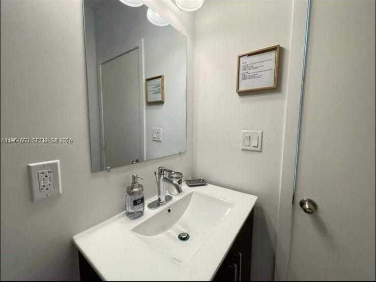 13660 Sw 260th St #13660 - Photo 2 of 34