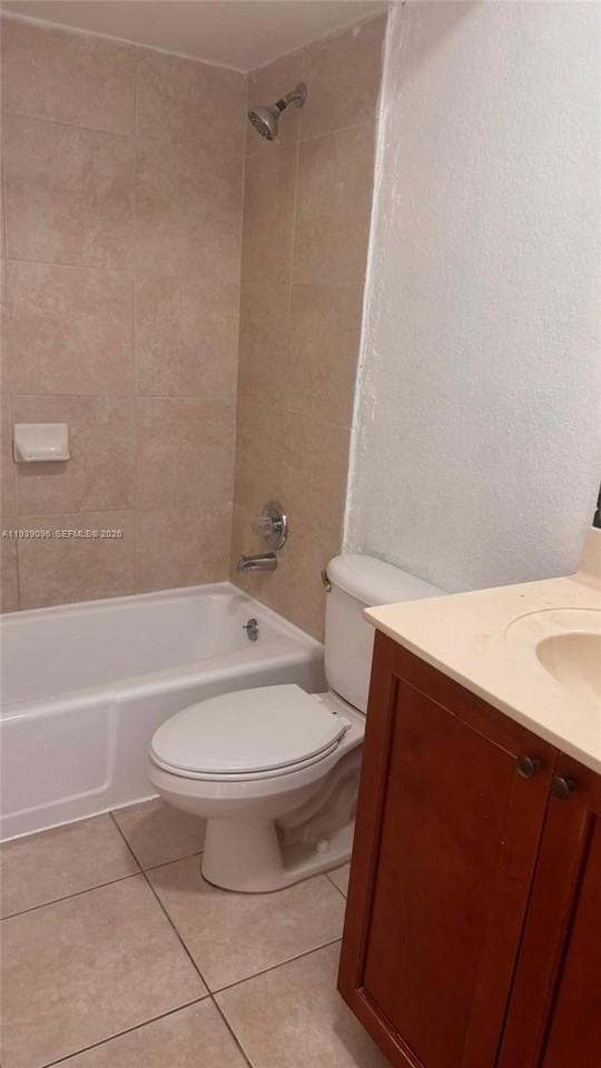 4251 Nw 5th St #4251-235 - Photo 3 of 22
