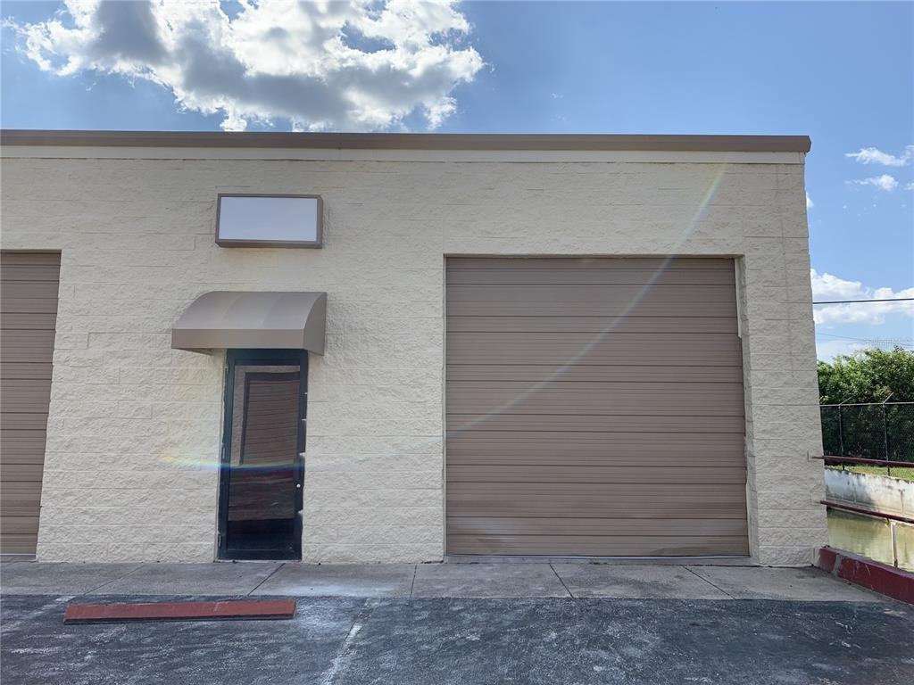 6102 E Adamo Dr #6102 - Photo 3 of 8