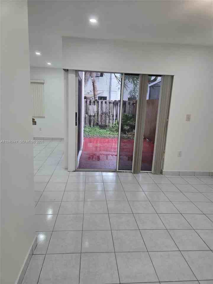 8413 Sw 209th St #8413 - Photo 7 of 25