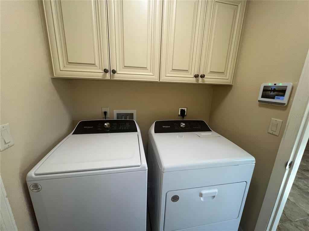 12660 Sw Lakeside Dr #12660 - Photo 4 of 36