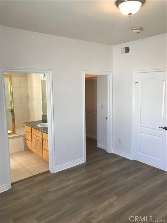 448 S Oak Knoll Ave #448-6 - Photo 4 of 21