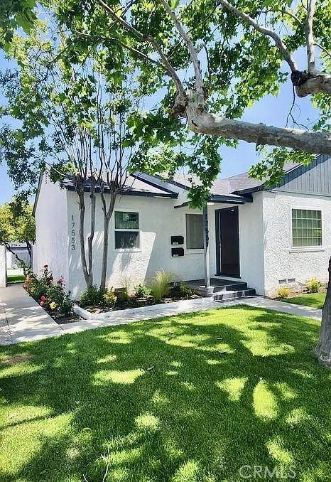 17551 Burbank Blvd #17551 - Photo 3 of 6