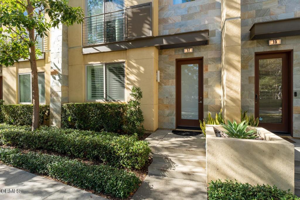 17 Delancy #17 - Photo 6 of 35