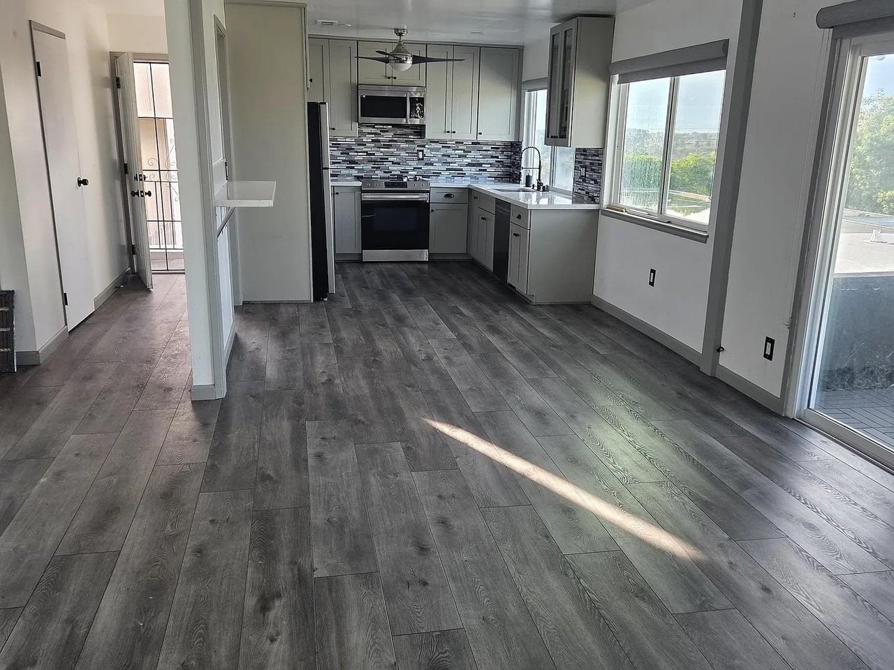 3081 Birmingham Dr #3081 - Photo 2 of 7